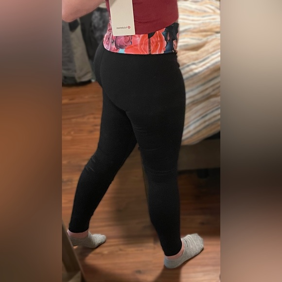 Lululemon leggings - Picture 3 of 13